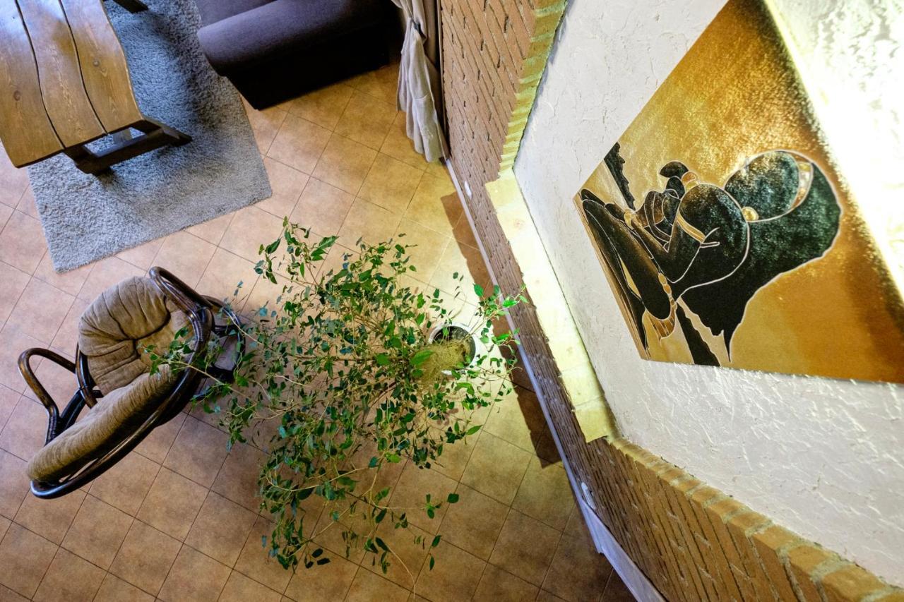 Pensjonat 5 Stories Inkartai Zewnętrze zdjęcie